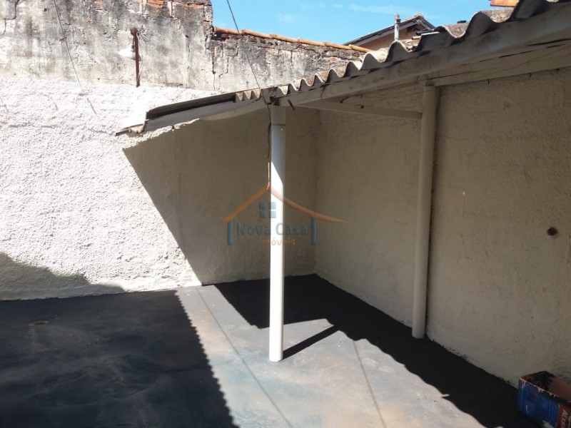 Casa para alugar com 2 quartos, 70m² - Foto 8