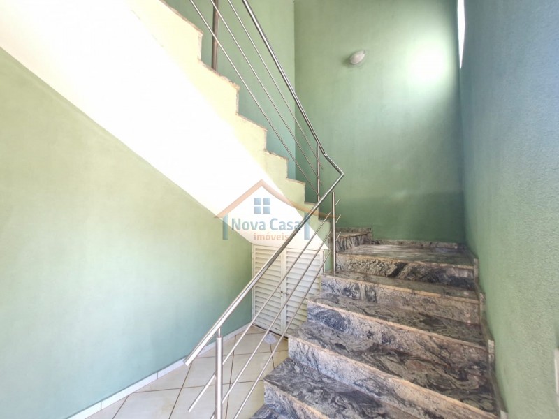 Sobrado, 4 quartos, 240 m² - Foto 5