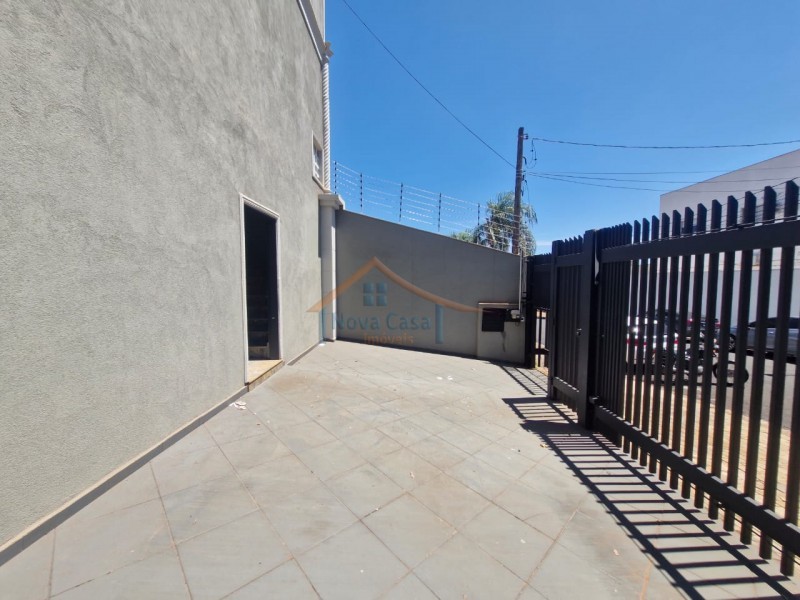 Sobrado, 4 quartos, 240 m² - Foto 4