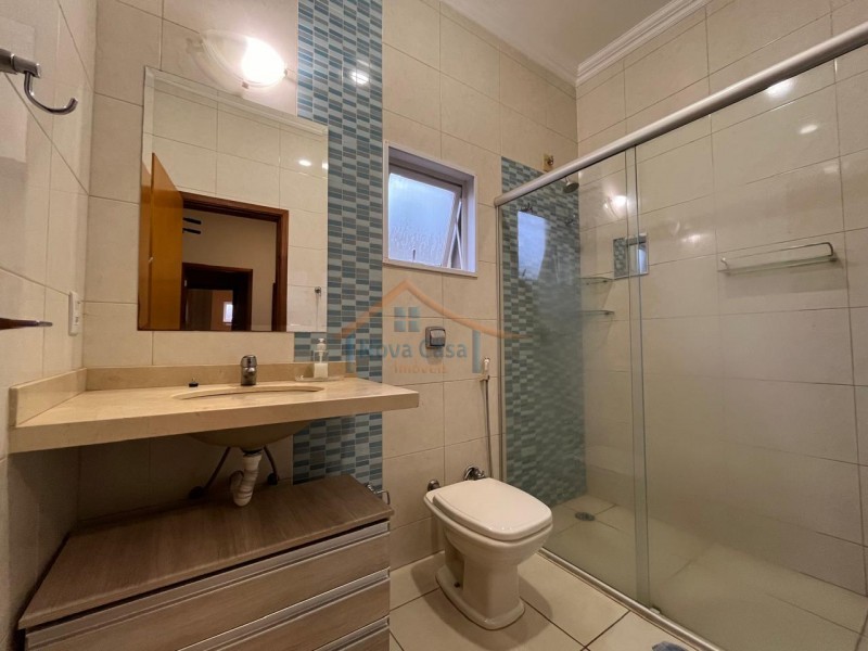 Casa à venda com 3 quartos, 346m² - Foto 24