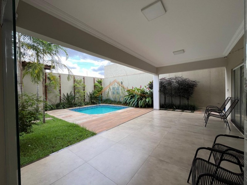 Casa à venda com 3 quartos, 346m² - Foto 7