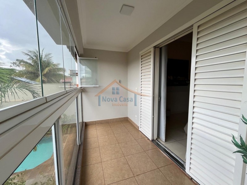 Casa à venda com 3 quartos, 346m² - Foto 5