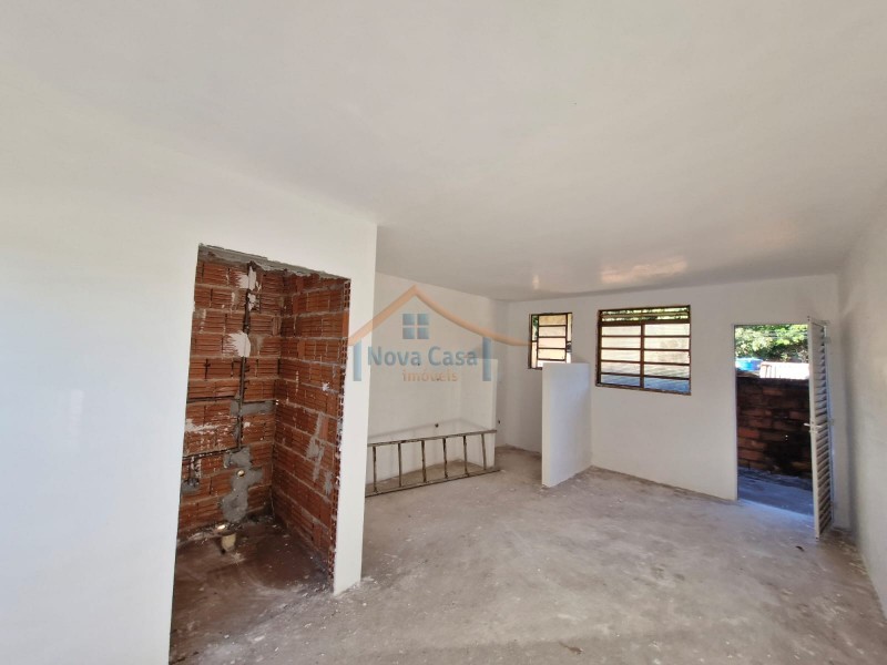 Sobrado à venda com 5 quartos, 200m² - Foto 14