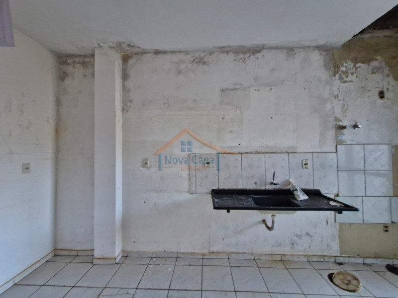Sobrado à venda com 5 quartos, 200m² - Foto 39