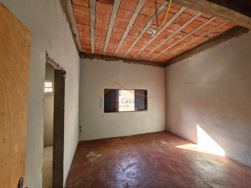 Sobrado à venda com 5 quartos, 200m² - Foto 34