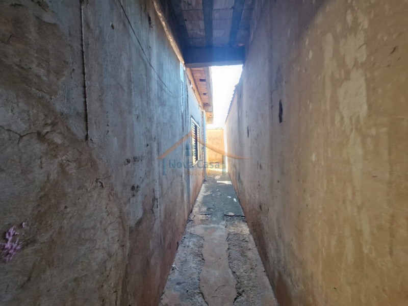 Sobrado à venda com 5 quartos, 200m² - Foto 31