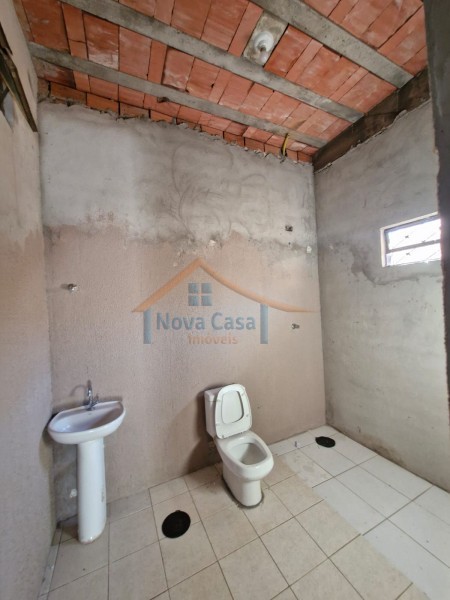 Sobrado à venda com 5 quartos, 200m² - Foto 43