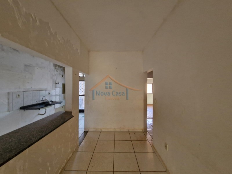 Sobrado à venda com 5 quartos, 200m² - Foto 36