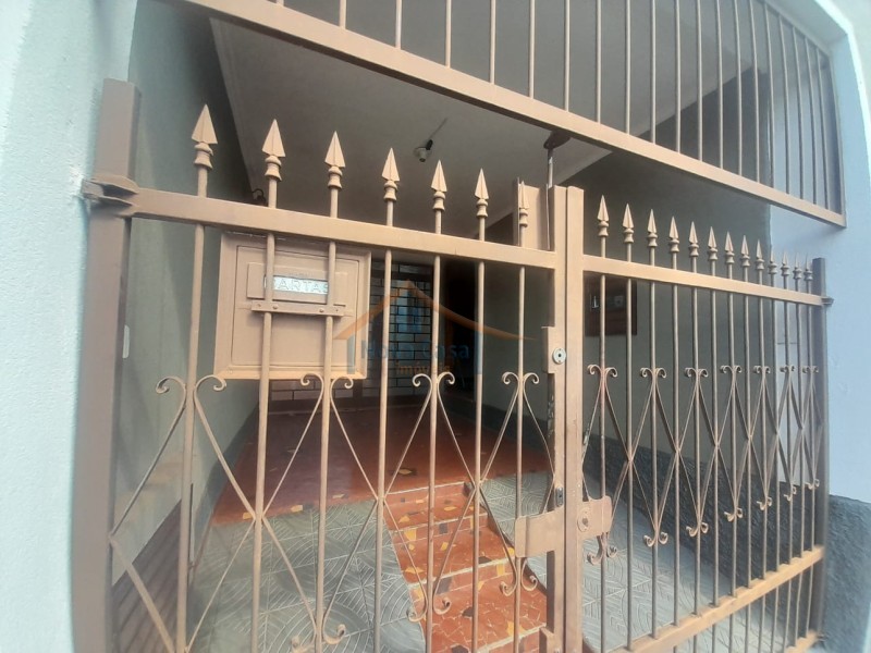 Foto: Casa Padrão - Vila Tibério - Ribeirão Preto
